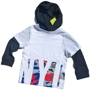 Crazy 8 Boys 2T red/blue/grey Camo "NYC" Graphic Hoodie Long Sleeve T-shirt
